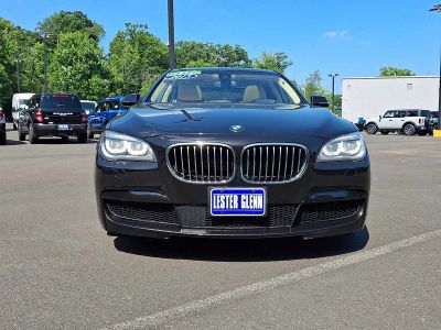 2015 BMW 750Li xDrive — side profile view