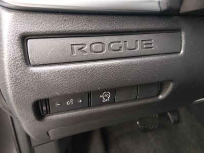 2024 Nissan Rogue - Photo 13