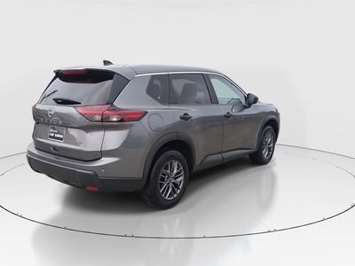 2024 Nissan Rogue - Photo 7