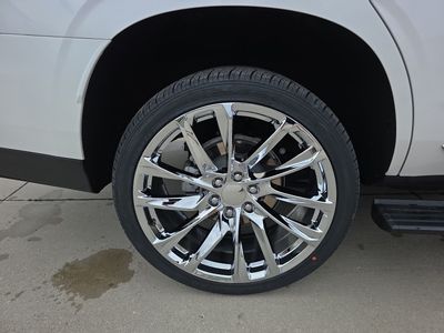 2025 GMC Yukon — photo 16 view