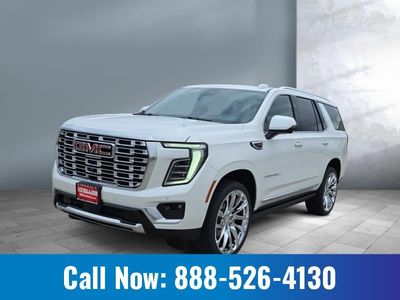 2025 GMC Yukon — front three-quarter view