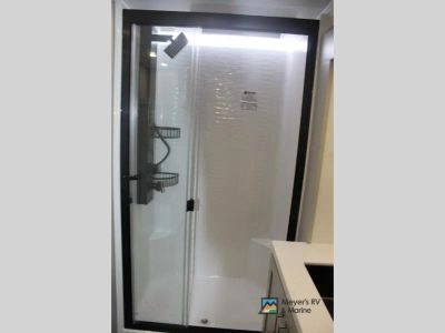 2026 Brinkley Model Z - Photo 36