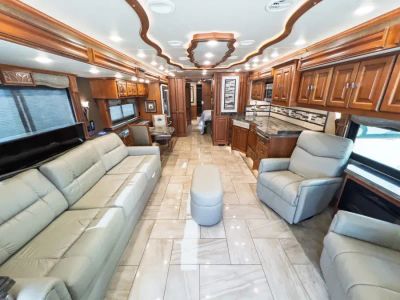 2017 Tiffin ALLEGRO BUS — detail view