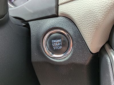 2019 Toyota RAV4 - Photo 31