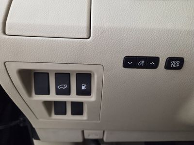 2010 Lexus RX — photo 21 view