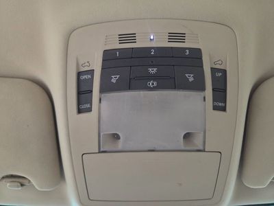 2010 Lexus RX — photo 20 view