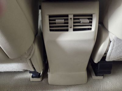 2010 Lexus RX — photo 27 view