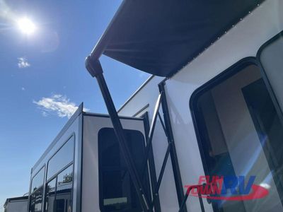 2026 Coachmen RV Chaparral - Photo 8