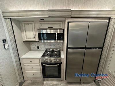 2022 Forest River RV Sandpiper Luxury - Photo 9
