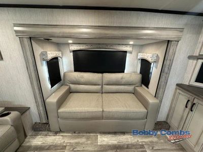 2022 Forest River RV Sandpiper Luxury - Photo 12