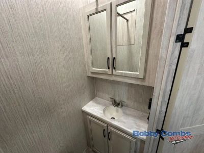 2022 Forest River RV Sandpiper Luxury - Photo 18