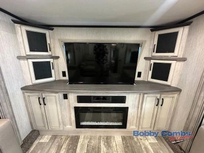2022 Forest River RV Sandpiper Luxury - Photo 15