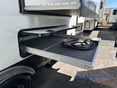 2022 Forest River RV Sandpiper Luxury - Photo 31