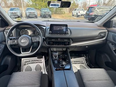 2023 Nissan Rogue SV - Photo 20