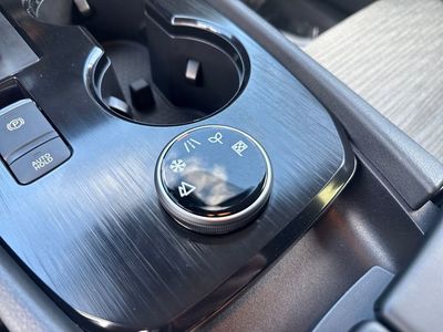 2023 Nissan Rogue SV - Photo 31