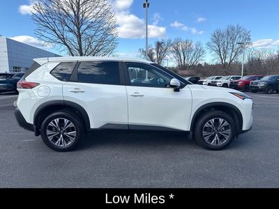 2023 Nissan Rogue SV - Photo 11