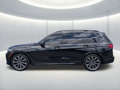 2021 BMW X7 - Photo 2