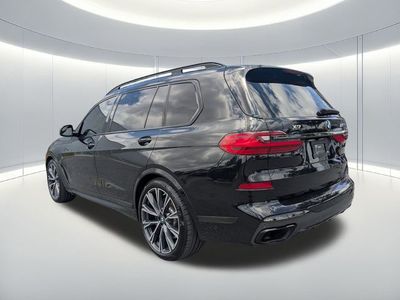 2021 BMW X7 - Photo 3
