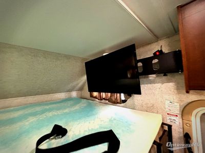 2017 Forest River Sunseeker - Photo 12