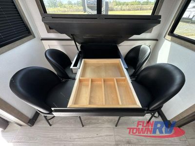 2026 Keystone RV Montana - Photo 29