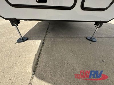2026 Keystone RV Montana - Photo 11
