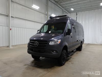 2026 Thor Motor Coach Sanctuary - Photo 2