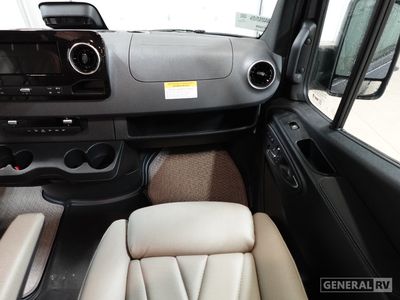 2026 Thor Motor Coach Sanctuary - Photo 10