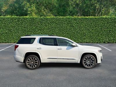 2020 GMC Acadia — side profile view