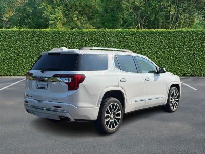 2020 GMC Acadia — rear three-quarter view
