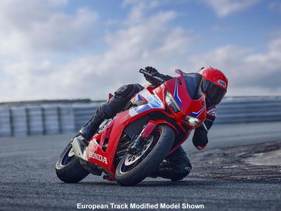 2026 Honda CBR650R E-Clutch - Photo 16