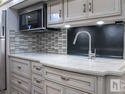 2022 Newmar Canyon Star - Photo 15