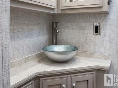 2022 Newmar Canyon Star - Photo 22