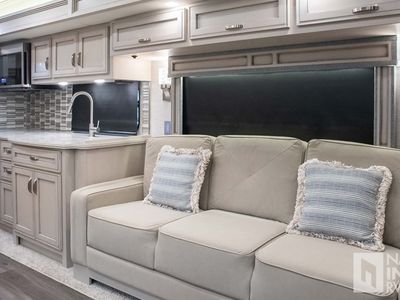 2022 Newmar Canyon Star - Photo 12