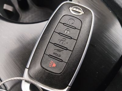 2025 Nissan Rogue - Photo 15