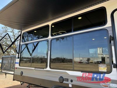 2025 Forest River RV Salem FSX - Photo 8