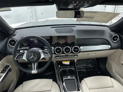 2026 Mercedes-Benz GLB — photo 21 view