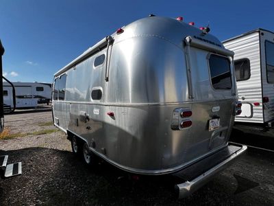 2022 Airstream Flying Cloud - Photo 4