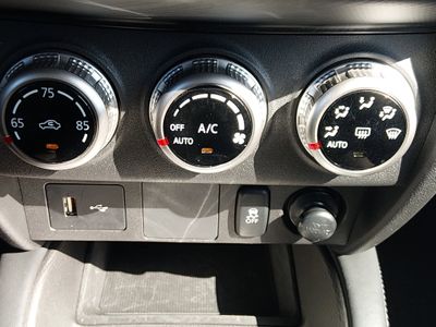 2025 Mitsubishi Outlander Sport — photo 17 view