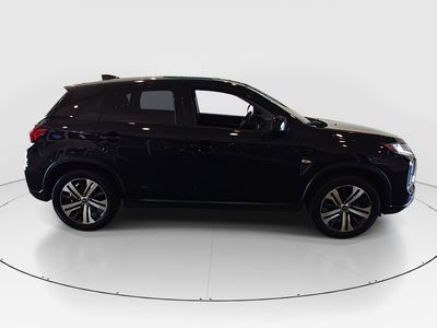 2025 Mitsubishi Outlander Sport — photo 8 view