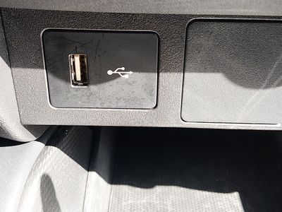2025 Mitsubishi Outlander Sport — photo 18 view
