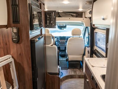 2023 Winnebago TRAVATO - Photo 4