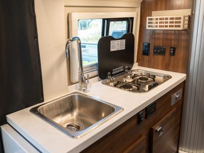 2023 Winnebago TRAVATO - Photo 7