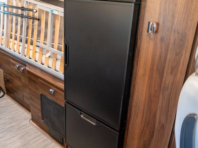 2023 Winnebago TRAVATO - Photo 11