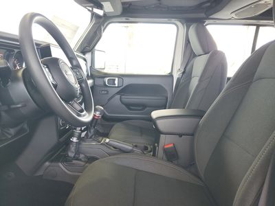 2026 Jeep Wrangler — photo 16 view