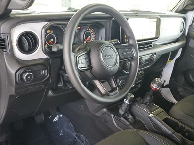2026 Jeep Wrangler — photo 15 view
