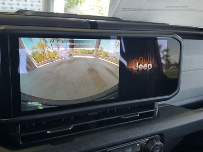 2026 Jeep Wrangler — photo 25 view