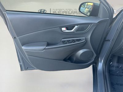 2023 Hyundai Kona - Photo 17