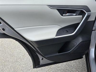2023 Toyota RAV4 - Photo 32