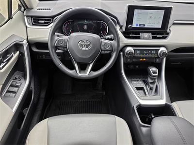 2023 Toyota RAV4 - Photo 12