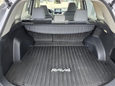 2023 Toyota RAV4 - Photo 14